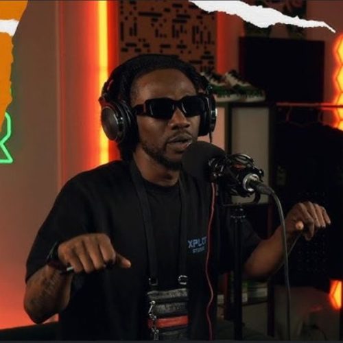 On The Radar – Kwaku DMC Off White Flow On The Radar Performance (From The Asakaa Boys Experience) On The Radar – Kwaku DMC Off White Flow On The Radar Performance (From The Asakaa Boys Experience)